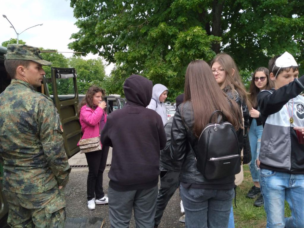 Посещение на военно поделение - Горна Баня 01.06.2021 г. - 86 ОУ "Св. Климент Охридски" - София, Владая